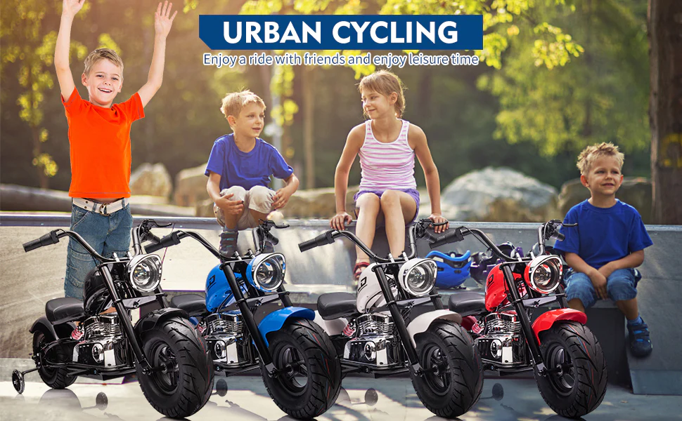 Urban Cycling with Friends - Outdoor Adventure